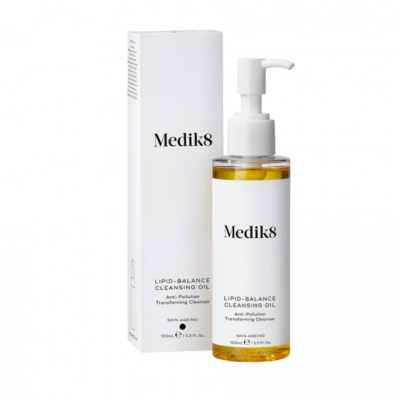 Medik8 Lipid Balance Cleansing Oil, limpiador facial formulado con una mezcla equilibrada de aceites naturales para eliminar eficazmente el maquillaje.
